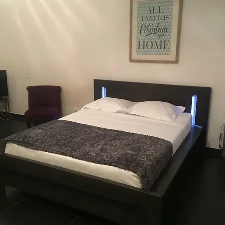 Les Appartements Berthe Molly Colmar Exterior photo